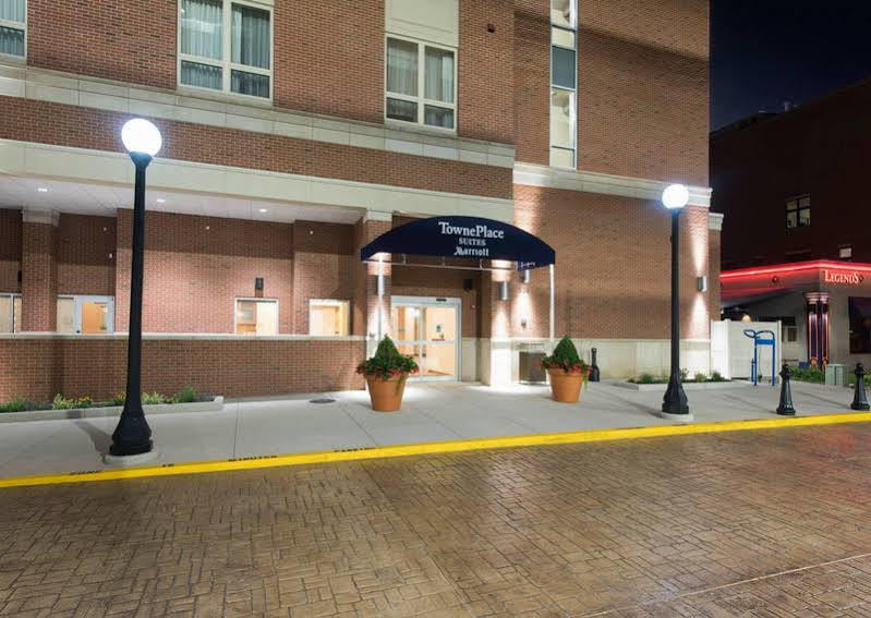 Towneplace Suites By Marriott Champaign Urbana/Campustown Exterior photo